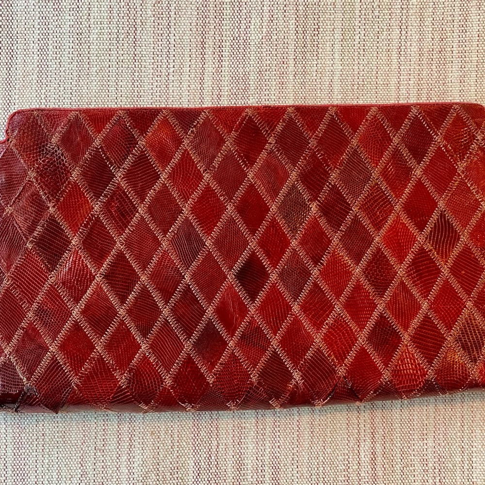 Red clutch from the 1950s